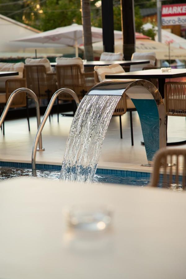 Colosseum Hotel คซามิล ภายนอก รูปภาพ