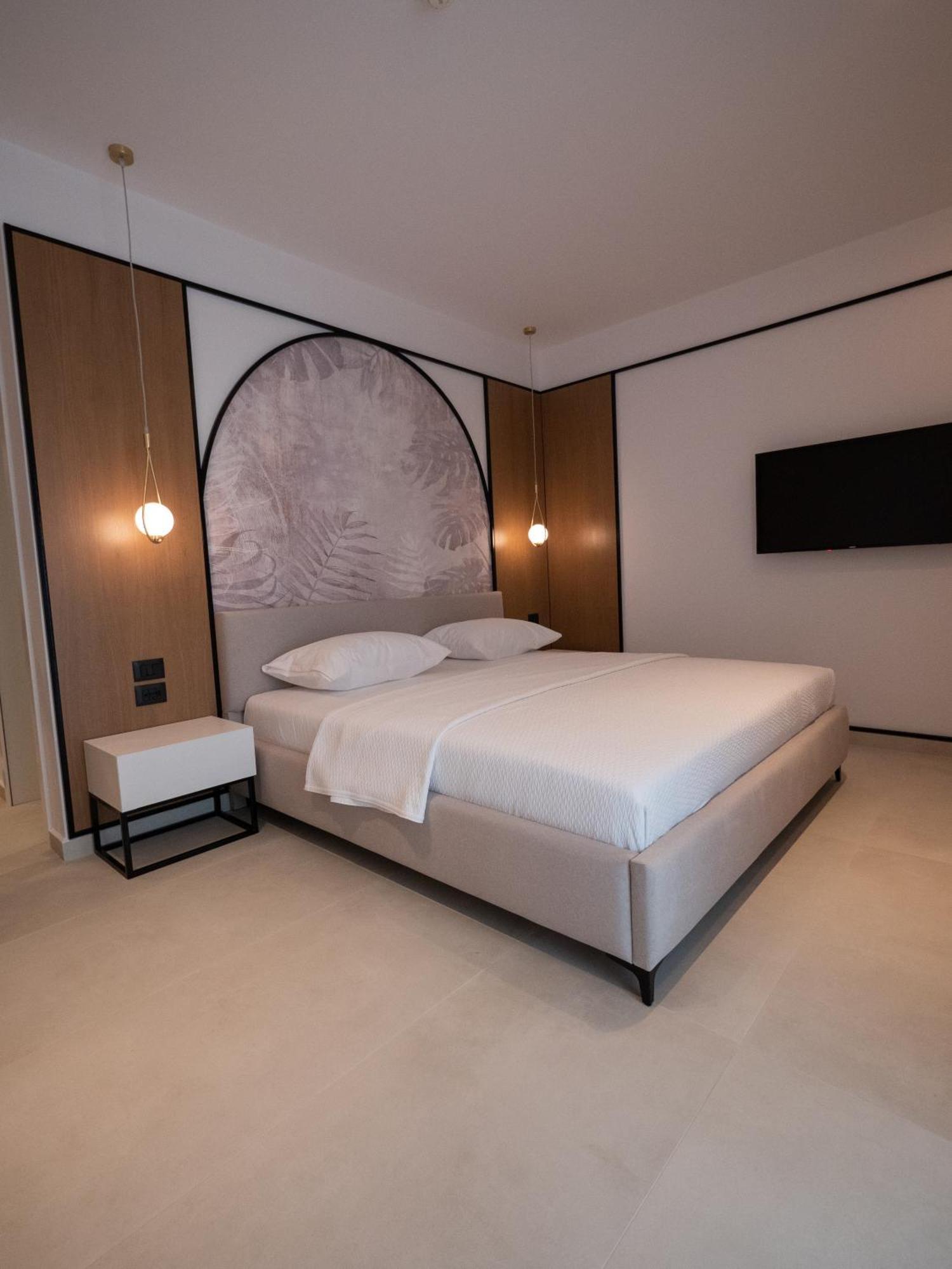 Colosseum Hotel คซามิล ภายนอก รูปภาพ